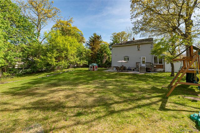 85 E 23rd Street, Huntington Station, NY 11746