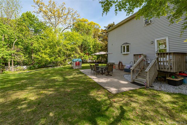 85 E 23rd Street, Huntington Station, NY 11746