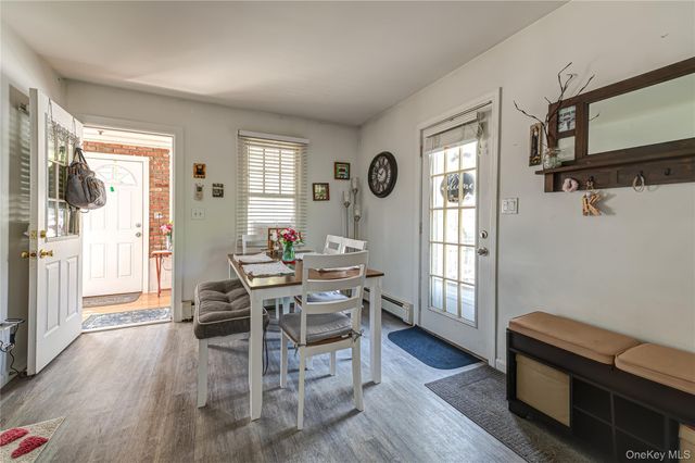 85 E 23rd Street, Huntington Station, NY 11746