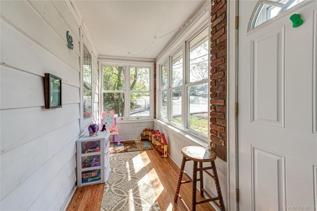 85 E 23rd Street, Huntington Station, NY 11746