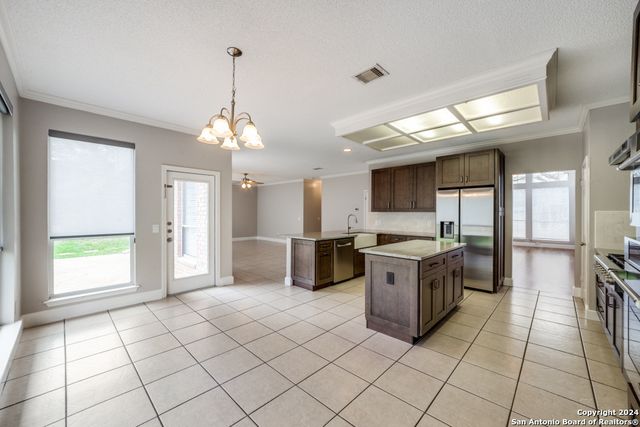 16310 Sacre Couer, San Antonio, TX 78232