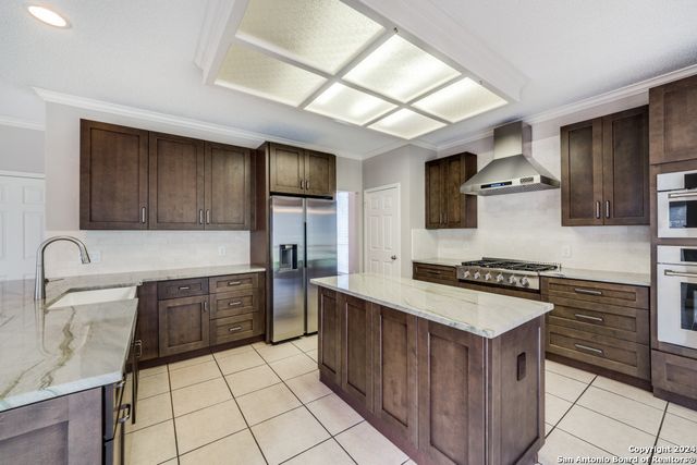 16310 Sacre Couer, San Antonio, TX 78232