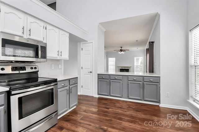 9105 Clifton Meadow Drive, Matthews, NC 28105