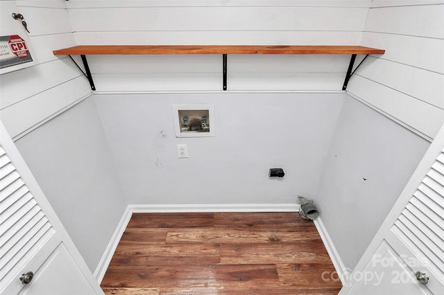 9105 Clifton Meadow Drive, Matthews, NC 28105