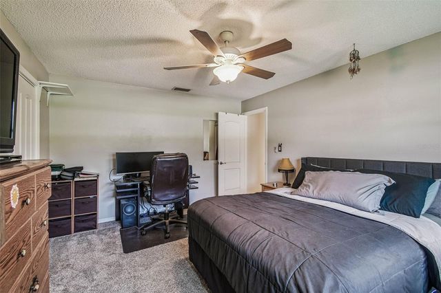 1904 TEAKWOOD DRIVE, Plant City, FL 33563