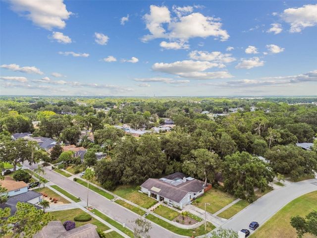 1904 TEAKWOOD DRIVE, Plant City, FL 33563