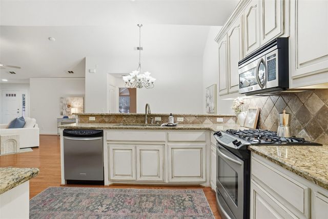 3211 Rosemeade Drive 1313, Fort Worth, TX 76116