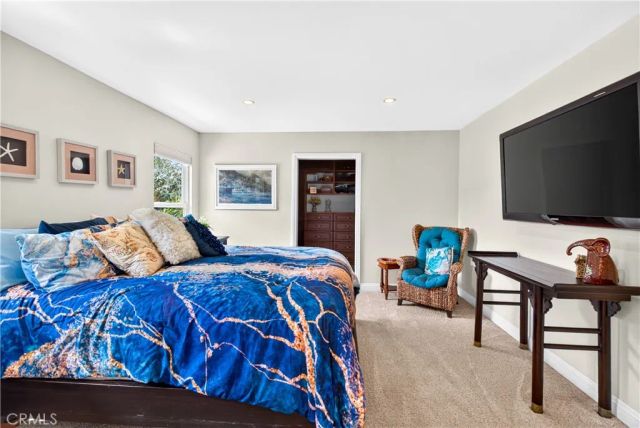 6832 Alexandria, Huntington Beach, CA 92647