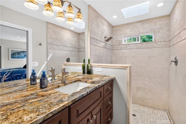 6832 Alexandria, Huntington Beach, CA 92647
