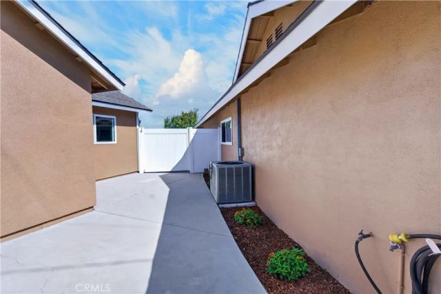 6832 Alexandria, Huntington Beach, CA 92647