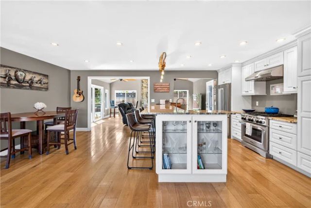 6832 Alexandria, Huntington Beach, CA 92647