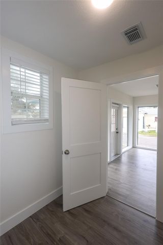 602 Higgins Street, Humble, TX 77338