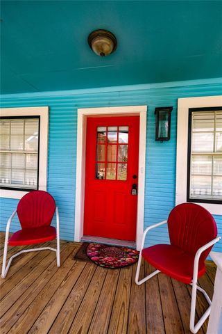 602 Higgins Street, Humble, TX 77338