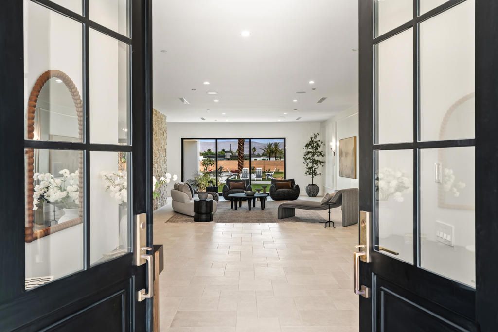 Image 6 of property listing at 80805 Vista Bonita Trail, La Quinta, CA 92253