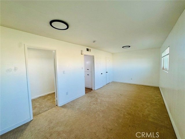 1031 Elizabeth Court, Bakersfield, CA 93308