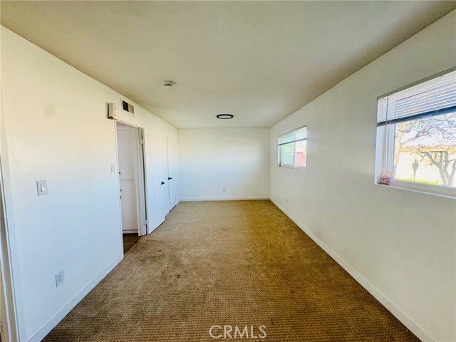 1031 Elizabeth Court, Bakersfield, CA 93308