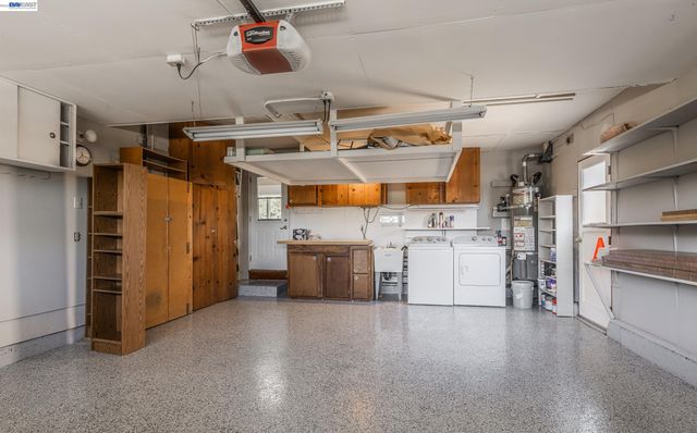 1650 Natalie Ct, San Jose, CA 95118