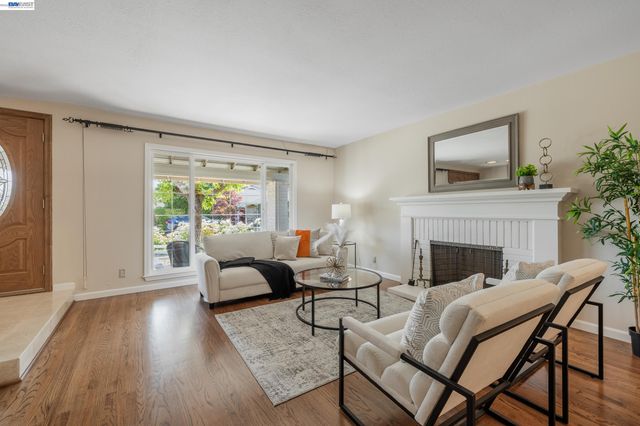 1650 Natalie Ct, San Jose, CA 95118