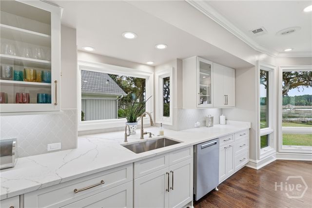 324 Bradley Point Road, Savannah, GA 31410