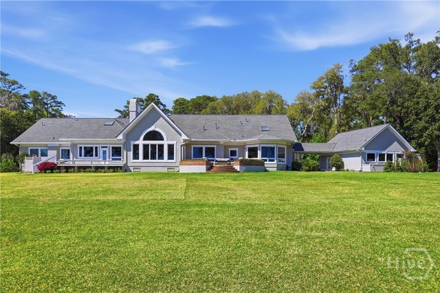 324 Bradley Point Road, Savannah, GA 31410