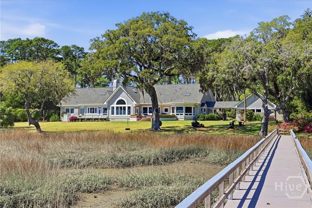 324 Bradley Point Road, Savannah, GA 31410