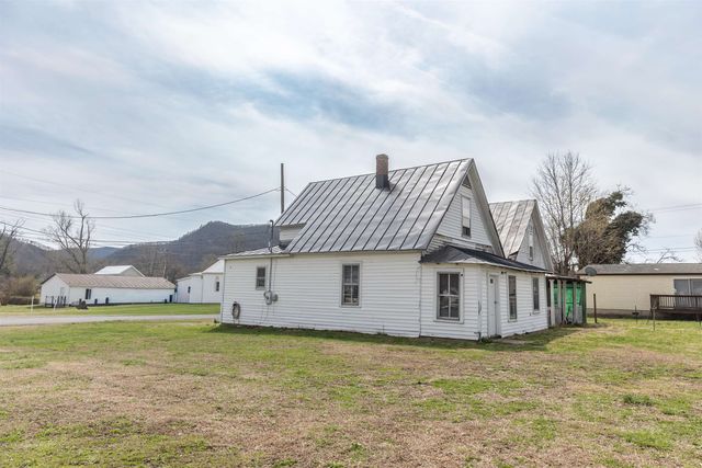 632 MCCULLOCH ST, Glasgow, VA 24555