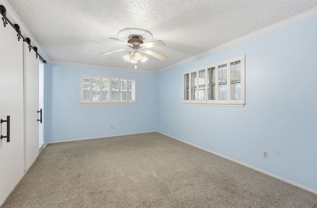 2108 Edgewood Court, Arlington, TX 76013