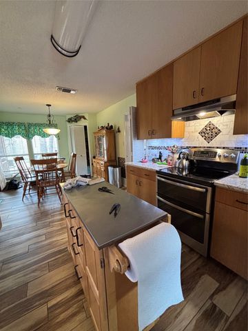 2108 Edgewood Court, Arlington, TX 76013