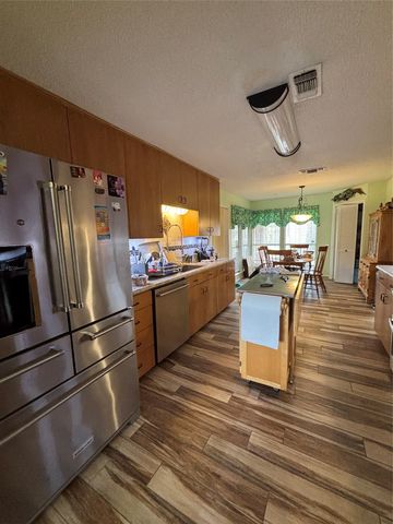 2108 Edgewood Court, Arlington, TX 76013
