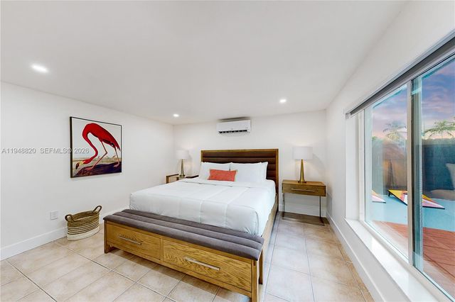 4711 SW 42nd Ter, Dania Beach, FL 33314