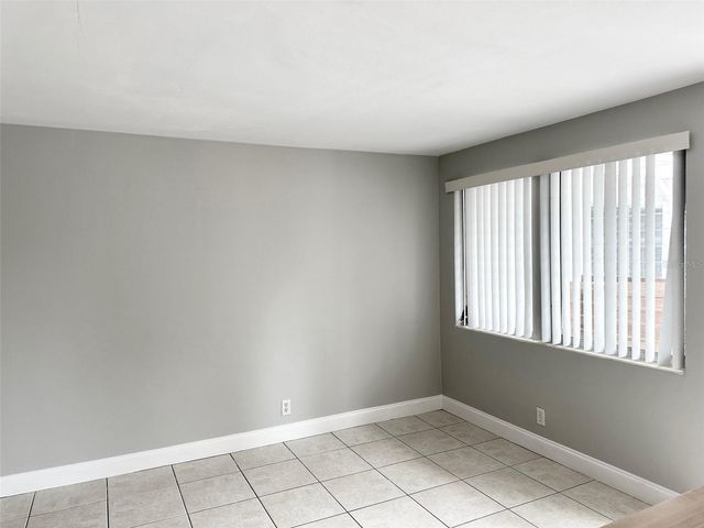 2035 EDGEWATER DRIVE 9, Clearwater, FL 33755