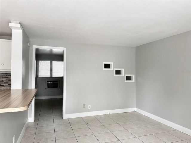 2035 EDGEWATER DRIVE 9, Clearwater, FL 33755