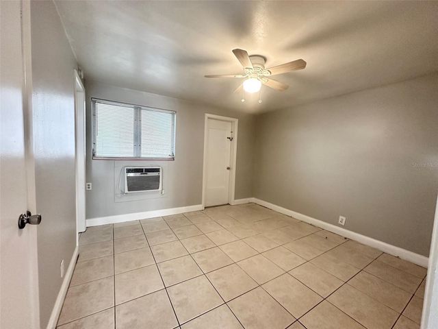 2035 EDGEWATER DRIVE 9, Clearwater, FL 33755