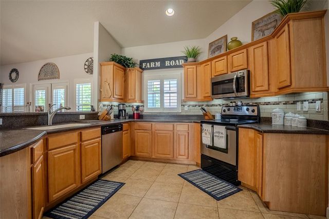 15141 FARM RD, Groveland, FL 34736