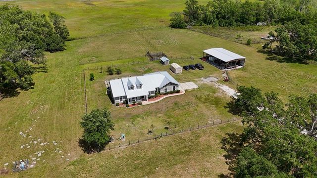 15141 FARM RD, Groveland, FL 34736