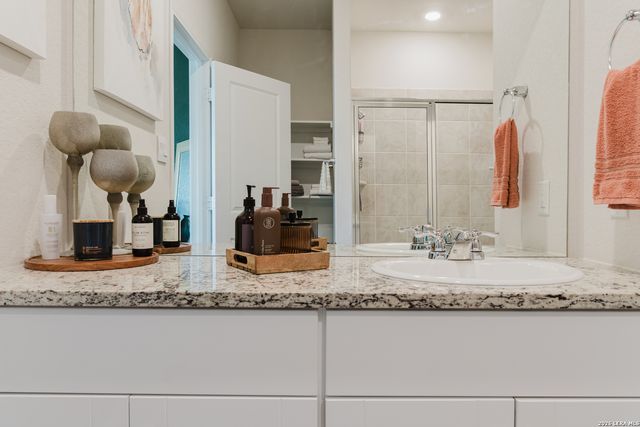 10514 Neversink Blvd, San Antonio, TX 78252