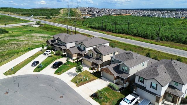 10514 Neversink Blvd, San Antonio, TX 78252