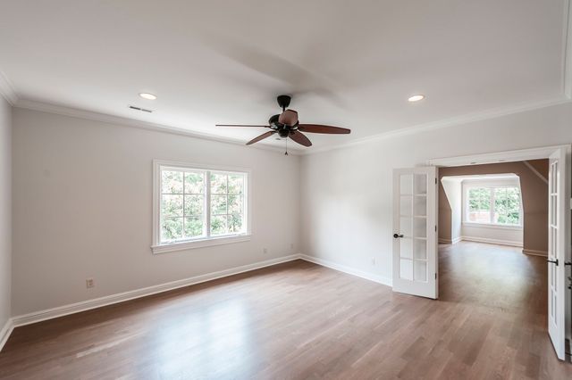 4301 Wallace Ln, Nashville, TN 37215