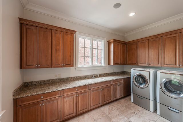 4301 Wallace Ln, Nashville, TN 37215