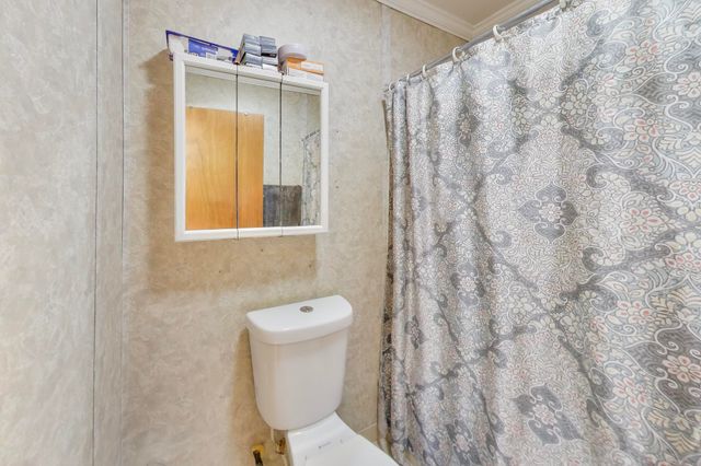 6720 Carolina Avenue, Hammond, IN 46323