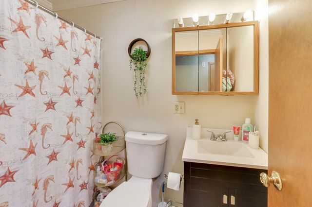 6720 Carolina Avenue, Hammond, IN 46323