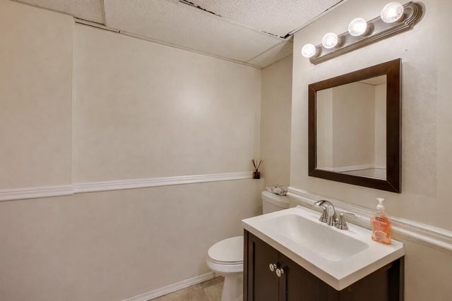 6720 Carolina Avenue, Hammond, IN 46323