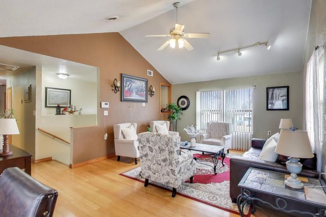 6720 Carolina Avenue, Hammond, IN 46323