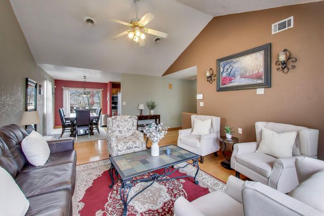 6720 Carolina Avenue, Hammond, IN 46323