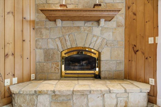 95 Birches Way D2, Peru, VT 05152