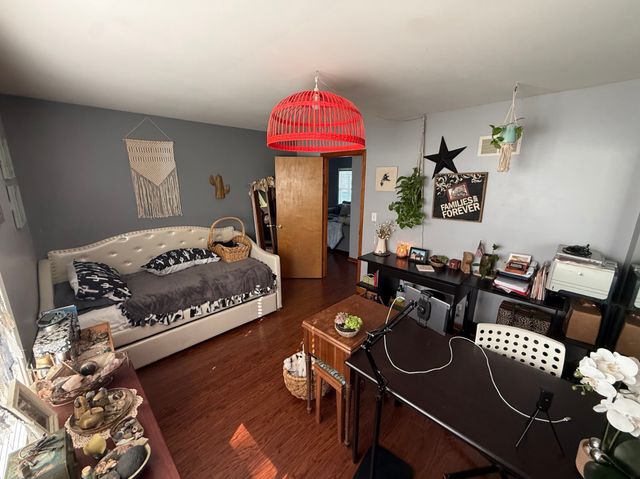 1202 Holiday Drive, Somonauk, IL 60552