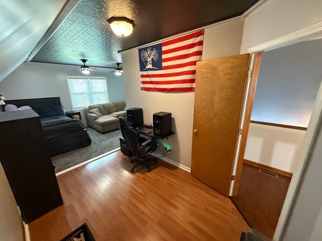 1202 Holiday Drive, Somonauk, IL 60552