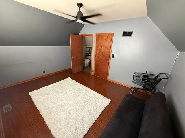 1202 Holiday Drive, Somonauk, IL 60552