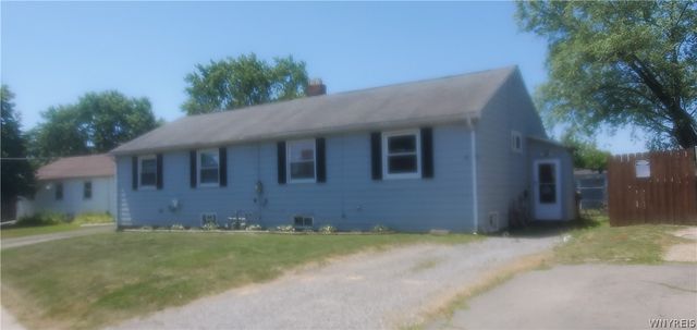 18 Sandstone Drive 16, Cheektowaga, NY 14225