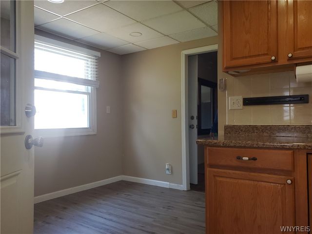 18 Sandstone Drive 16, Cheektowaga, NY 14225